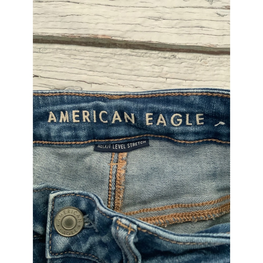 American Eagle Hi-Rise Shortie Distressed Denim Shorts Medium Wash Womens Size 8 - Picture 2 of 5